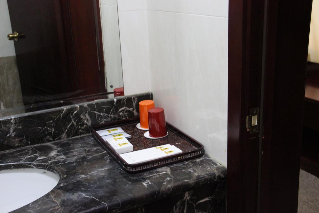Super 8 Beijing Yizhuang Tianbao Hotell Rom bilde